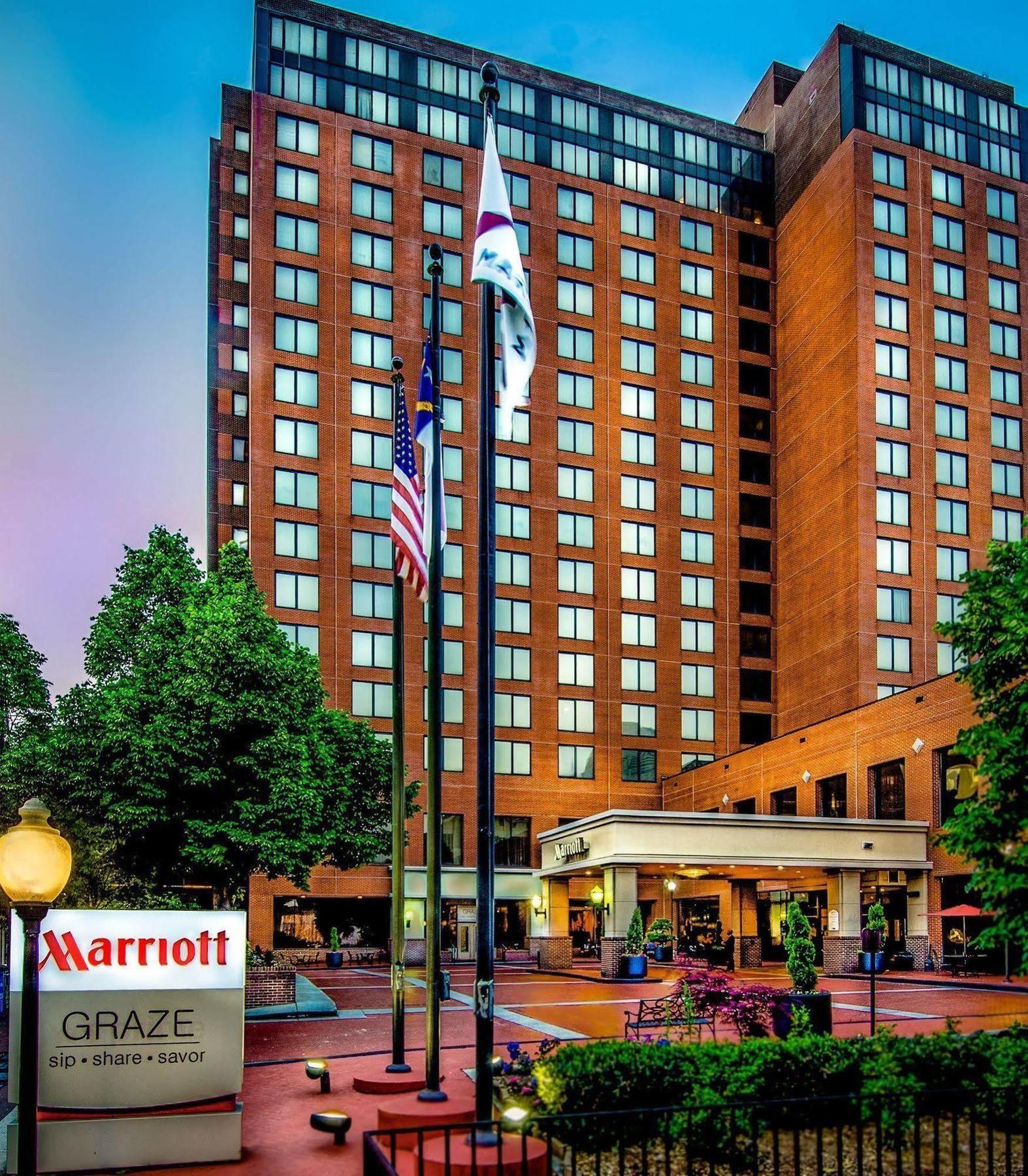 Winston-Salem Marriott Hotel Exterior photo